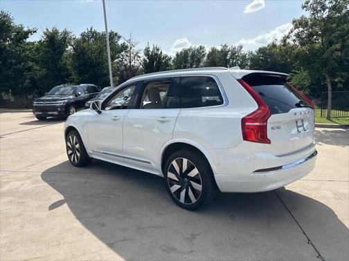2023 Volvo XC90 Recharge Plug-In Hybrid Ultimate