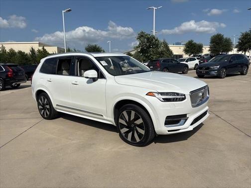 2023 Volvo XC90 Recharge Plug-In Hybrid Ultimate