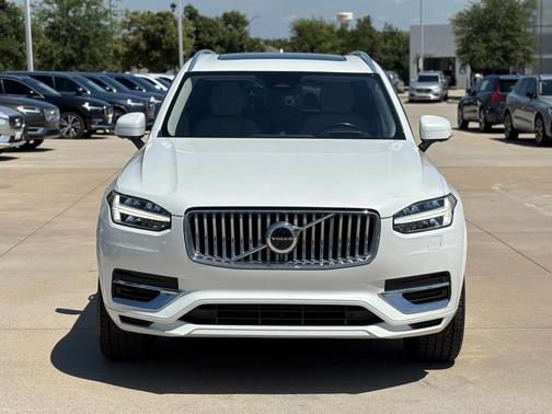 2023 Volvo XC90 Recharge Plug-In Hybrid Ultimate