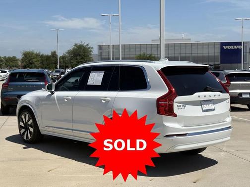 2023 Volvo XC90 Recharge Plug-In Hybrid Ultimate