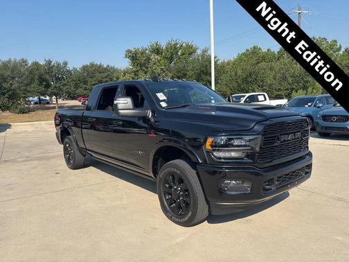 2023 RAM 2500 Limited Night Mega CAB 4X4 Night Edition
