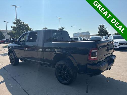 2023 RAM 2500 Limited Night Mega CAB 4X4 Night Edition