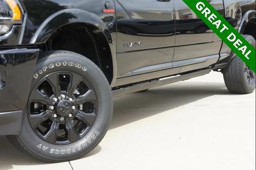 2023 RAM 2500 Limited Night Mega CAB 4X4 Night Edition