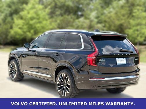 Onyx Black Metallic 2025 Volvo XC90 B6 Plus 7-Seater