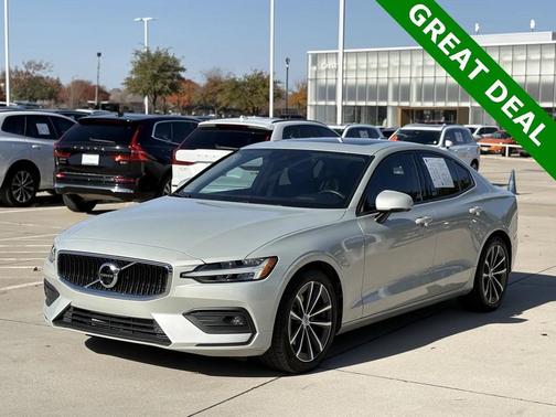2021 Volvo S60 T5 Momentum