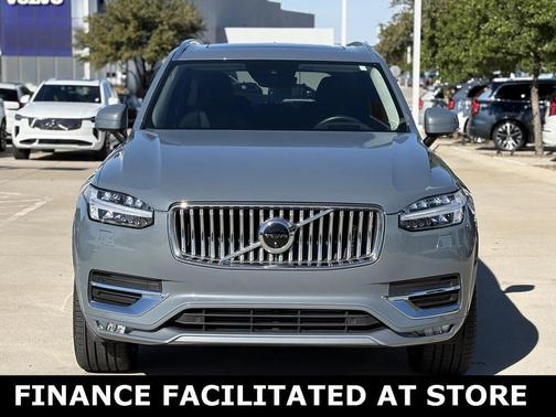 2022 Volvo XC90 T6 Inscription