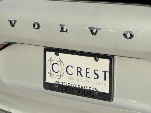 2026 Volvo XC60 Plug-In Hybrid T8 Plus