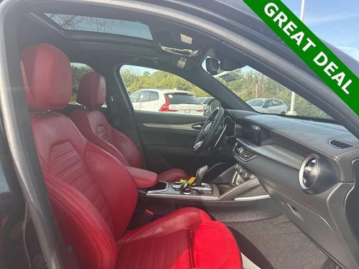 2023 Alfa Romeo Stelvio Veloce