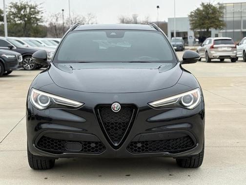2023 Alfa Romeo Stelvio Veloce