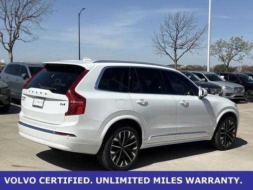 2023 Volvo XC90 B6 Plus 7-Seater