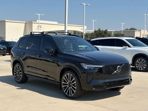 2026 Volvo XC90 B6 Ultra Dark Theme 7-Seater