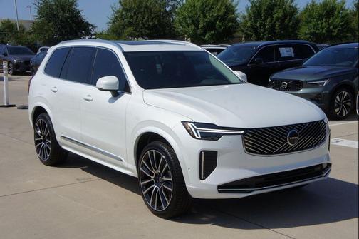 Crystal White 2026 Volvo XC90 B6 Plus 7-Seater