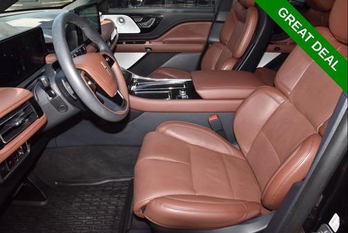 Infinite Black Metallic Clearcoat 2026 Lincoln Aviator Reserve AWD