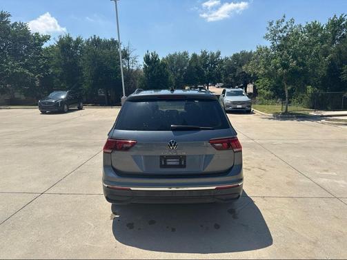 Gray 2022 Volkswagen Tiguan 2.0T S