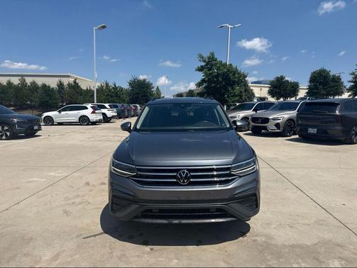 Gray 2022 Volkswagen Tiguan 2.0T S