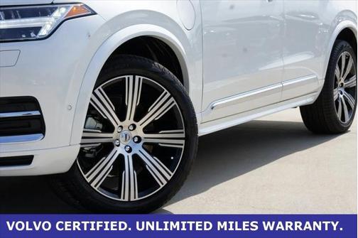 2025 Volvo XC90 Plug-In Hybrid T8 Plus 7-Seater
