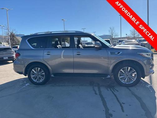 2018 INFINITI QX80 Base