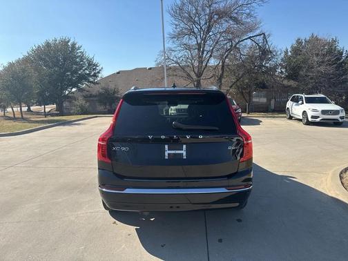 2023 Volvo XC90 B6 Plus 6-Seater