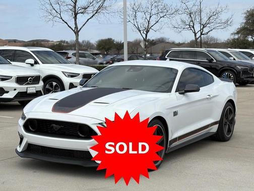 2022 Ford Mustang Mach 1