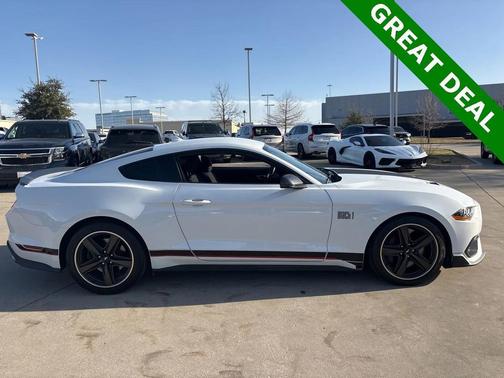 2022 Ford Mustang Mach 1