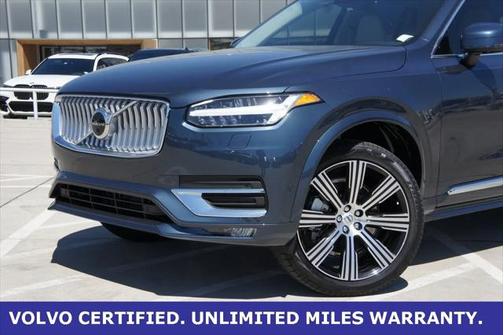 2025 Volvo XC90 B6 Plus 7-Seater