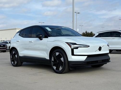 2026 Volvo EX30 Twin Motor Plus