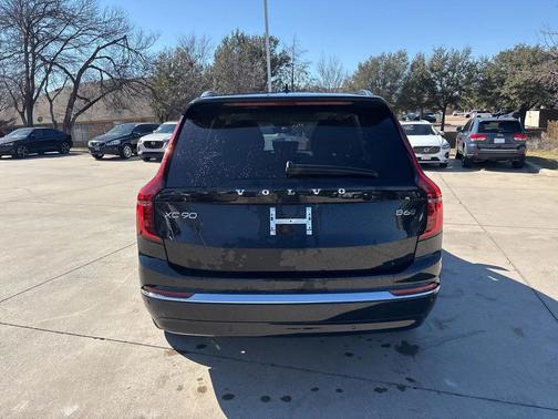 2025 Volvo XC90 B6 Plus 7-Seater