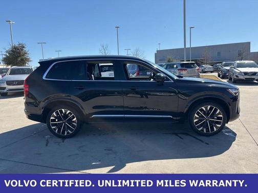 2025 Volvo XC90 B6 Plus 7-Seater