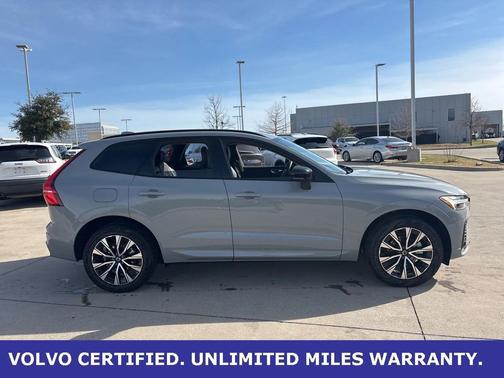 2025 Volvo XC60 B5 AWD