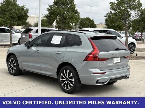 2025 Volvo XC60 B5 AWD
