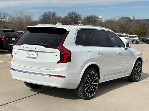 2026 Volvo XC90 B6 Ultra 7-Seater
