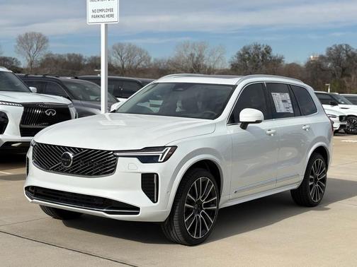 2026 Volvo XC90 B6 Ultra 7-Seater