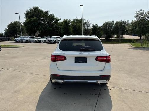 2017 Mercedes-Benz GLC 300 4MATIC
