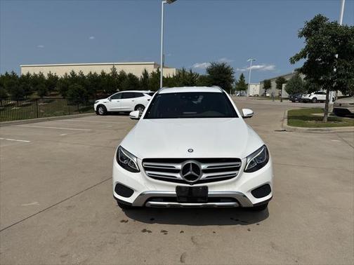 2017 Mercedes-Benz GLC 300 4MATIC