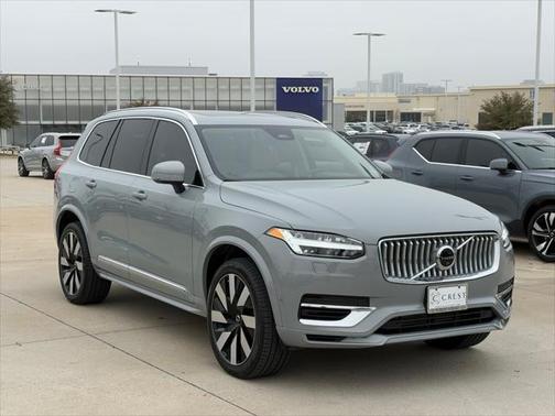 2025 Volvo XC90 Plug-In Hybrid T8 Plus 7-Seater