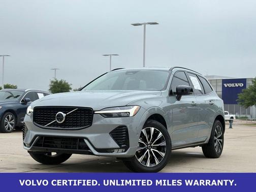 Vapour Grey Metallic 2025 Volvo XC60 B5 Plus