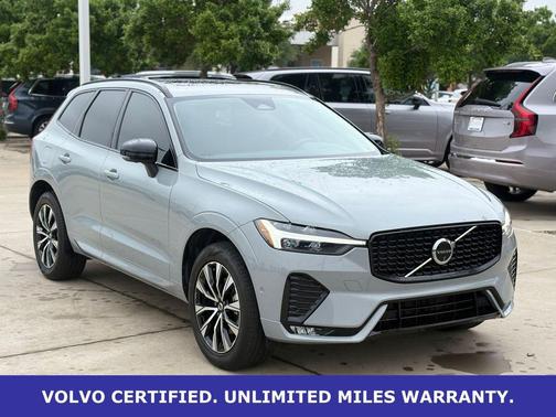 Vapour Grey Metallic 2025 Volvo XC60 B5 Plus