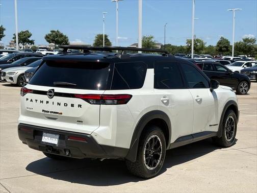 2023 Nissan Pathfinder Rock Creek