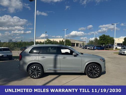 Vapour Grey Metallic 2026 Volvo XC90 Plug-In Hybrid T8 Plus