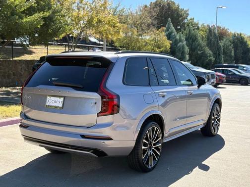 2026 Volvo XC90 B6 Ultra Dark Theme 7-Seater