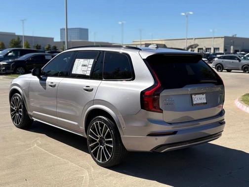 2026 Volvo XC90 B6 Ultra Dark Theme 7-Seater