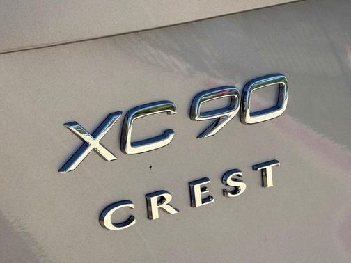 2026 Volvo XC90 B6 Ultra Dark Theme 7-Seater