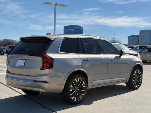 Bright Dusk 2026 Volvo XC90 Plug-In Hybrid T8 Plus 7-Seater