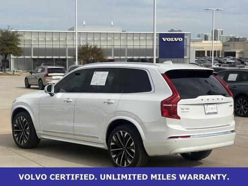2023 Volvo XC90 Plus