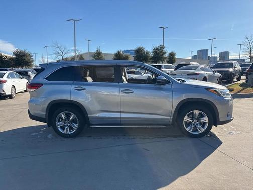 2019 Toyota Highlander Limited
