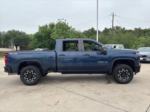2022 Chevrolet Silverado 2500 Custom