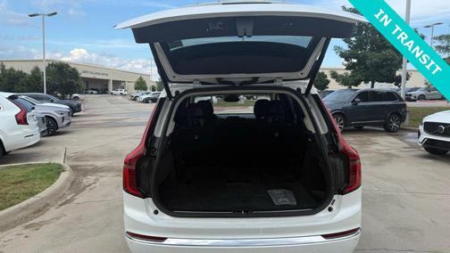 Crystal White Metallic 2025 Volvo XC90 B6 Plus 7-Seater