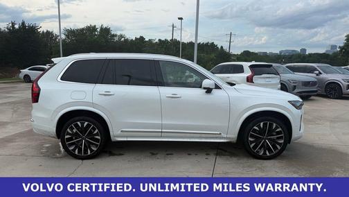 Crystal White Metallic 2025 Volvo XC90 B6 Plus 7-Seater
