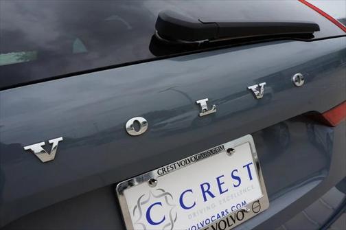2022 Volvo XC60 B6 Inscription