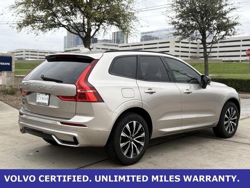 2025 Volvo XC60 B5 Plus